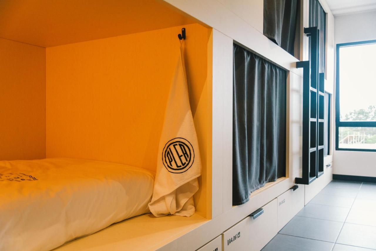 Plea Beach House Loredo Bagian luar foto